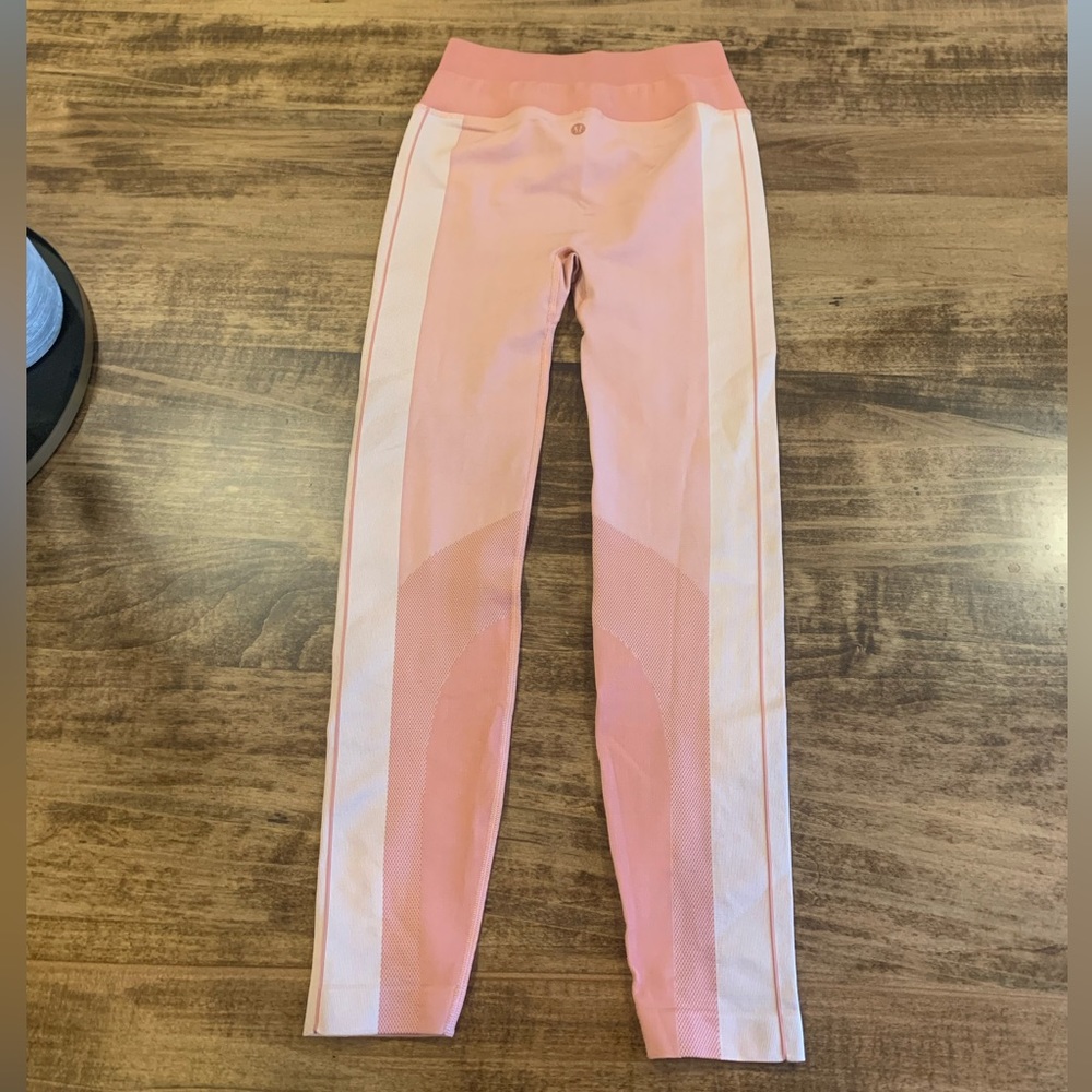 Lululemon Ebb to Train Cropped Leggings